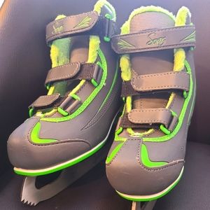 Riedell kids figure skates in size J12